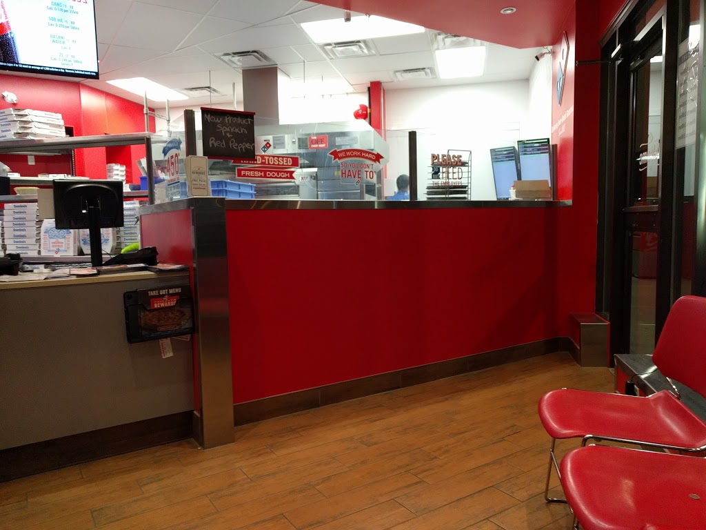 Dominos | 65 University Ave, Waterloo, ON N2J 2V9, Canada | Phone: (519) 888-9749