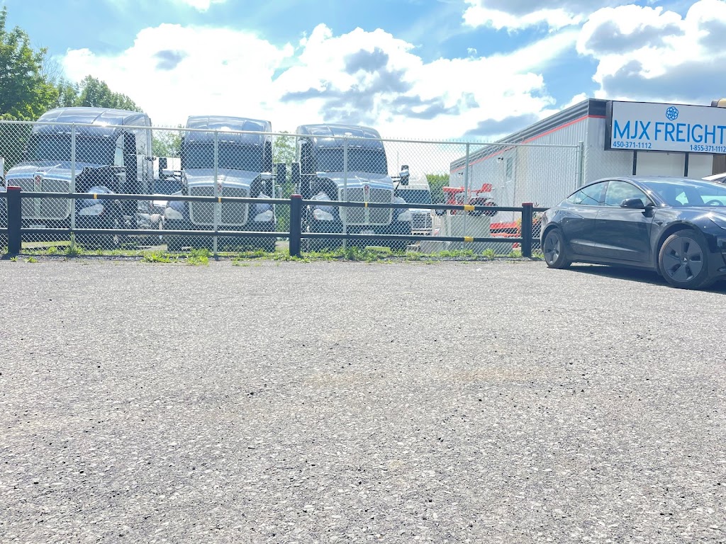 MJX freight | 328 Rue Dubois, Salaberry-de-Valleyfield, QC J6S 1A2, Canada | Phone: (514) 305-7200
