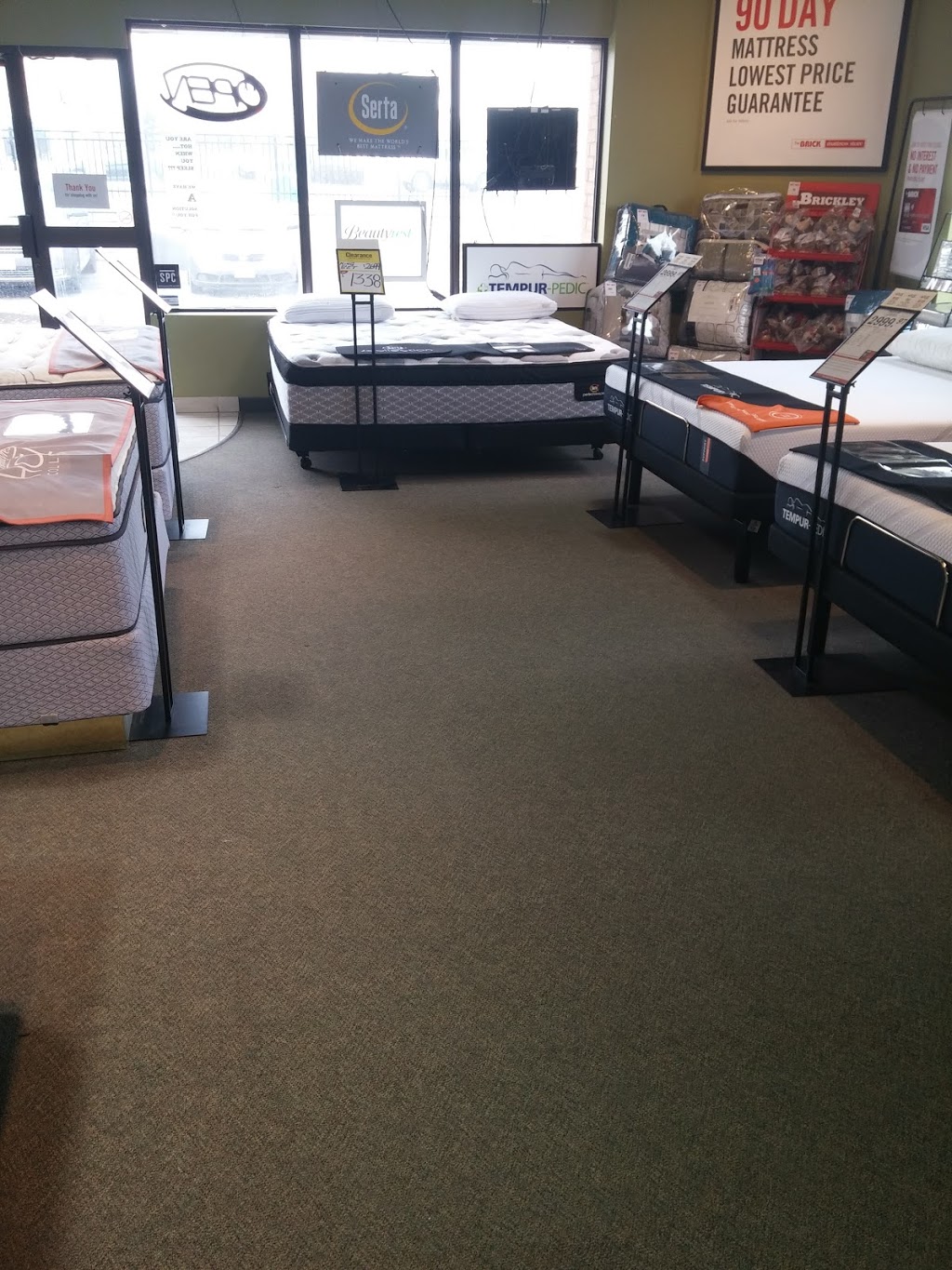 The Brick Mattress Store | 643 Kingston Rd, Pickering, ON L1V 3N7, Canada | Phone: (905) 839-7666