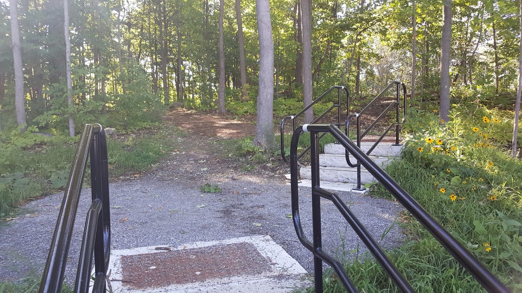 Maplewood Park | Bridlewood - Emerald Meadows, Ottawa, ON K2M 2T6, Canada