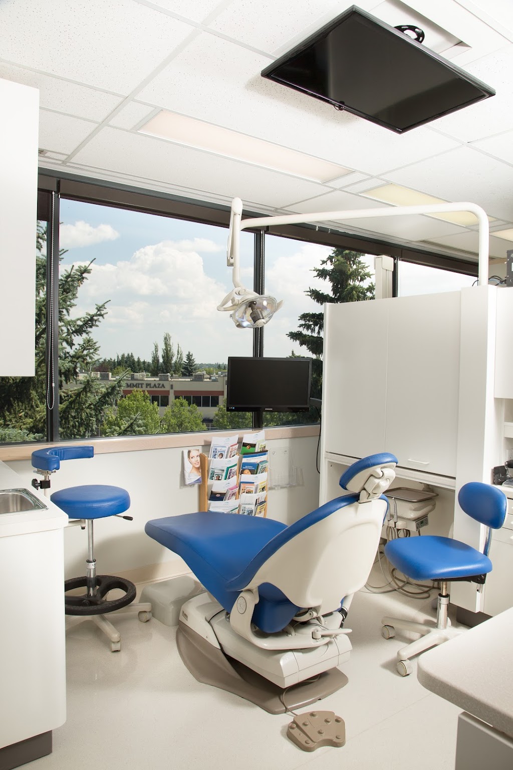 St. Albert Summit Family Dental | dentist | 200 Boudreau Rd #303, St. Albert, AB T8N 6B9, Canada | 7804602299 OR +1 780-460-2299