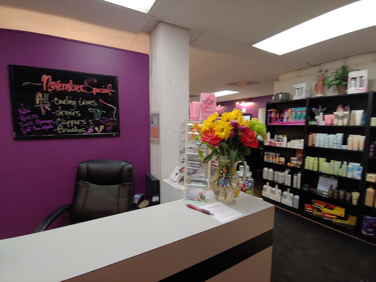 Designing Style Hair & Nail Salon | 6989 Transit Rd, East Amherst, NY 14051, USA | Phone: (716) 639-7400