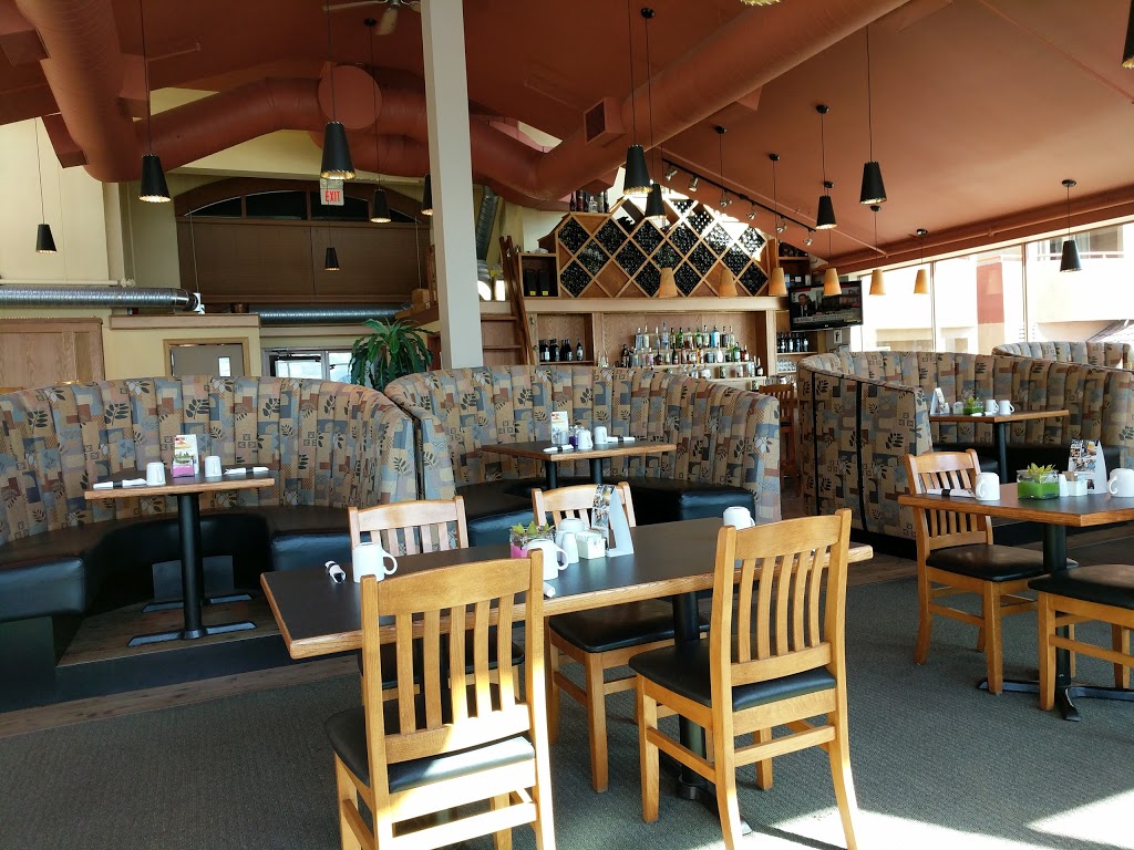 Sol Grill Room & Lounge | 7906 Main St, Osoyoos, BC V0H 1V3, Canada | Phone: (250) 495-6884