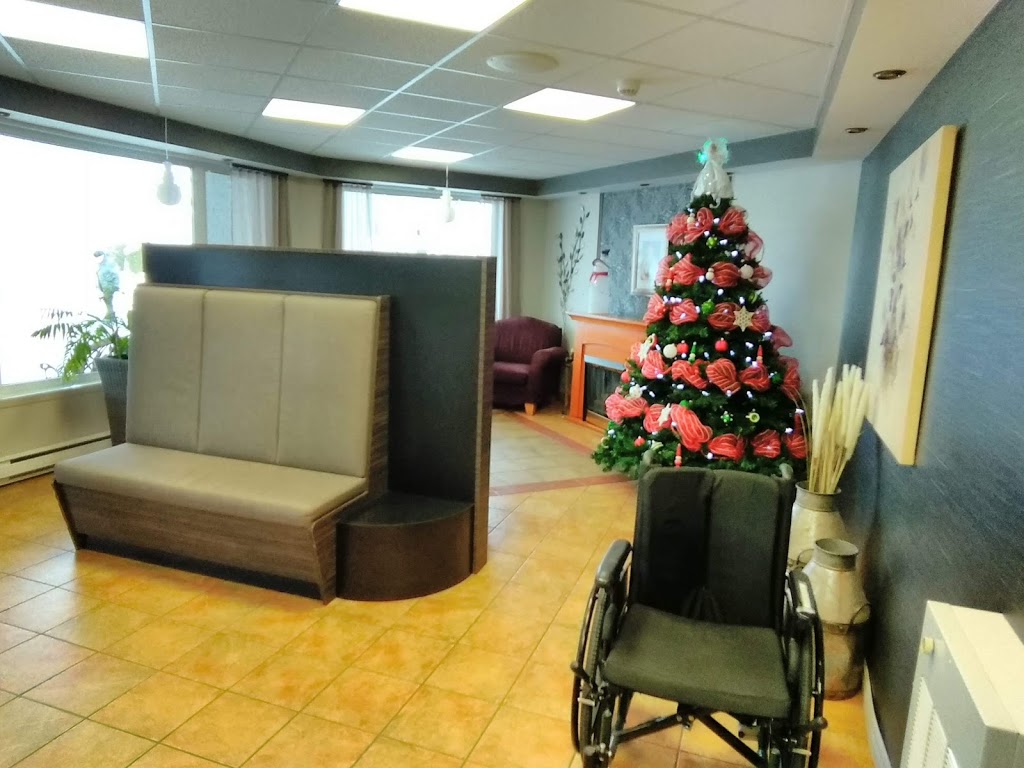 Domaine Villa St-Grégoire | 4890 Av Bouvet, Bécancour, QC G9H 1X4, Canada | Phone: (819) 233-3232