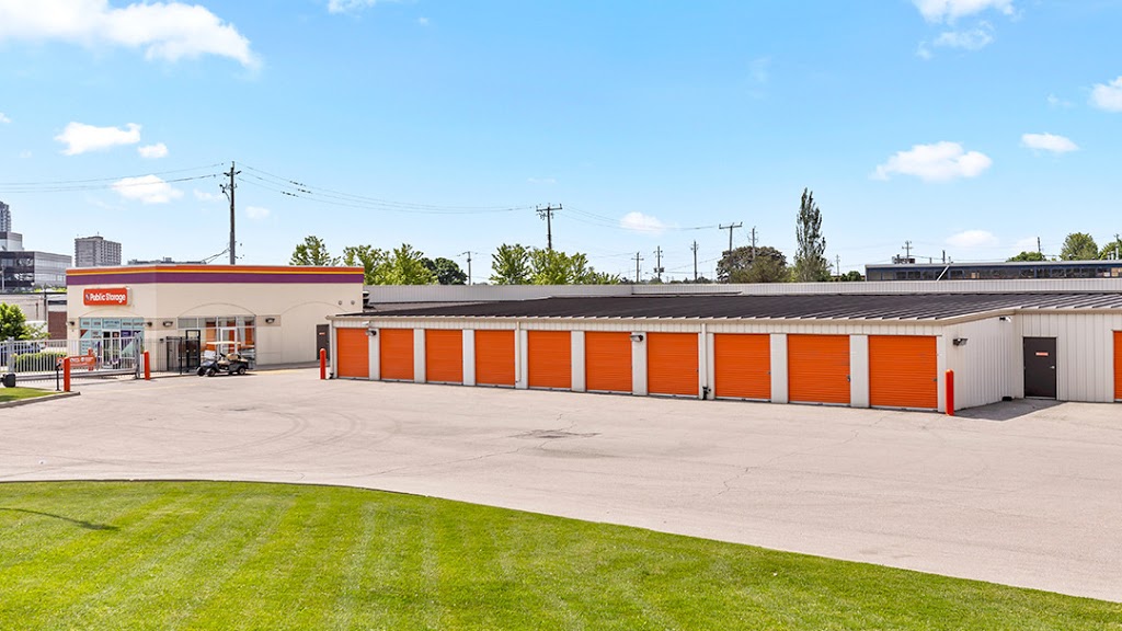 Public Storage | 28 Estate Dr, Scarborough, ON M1H 2Z1, Canada | Phone: (416) 289-0466