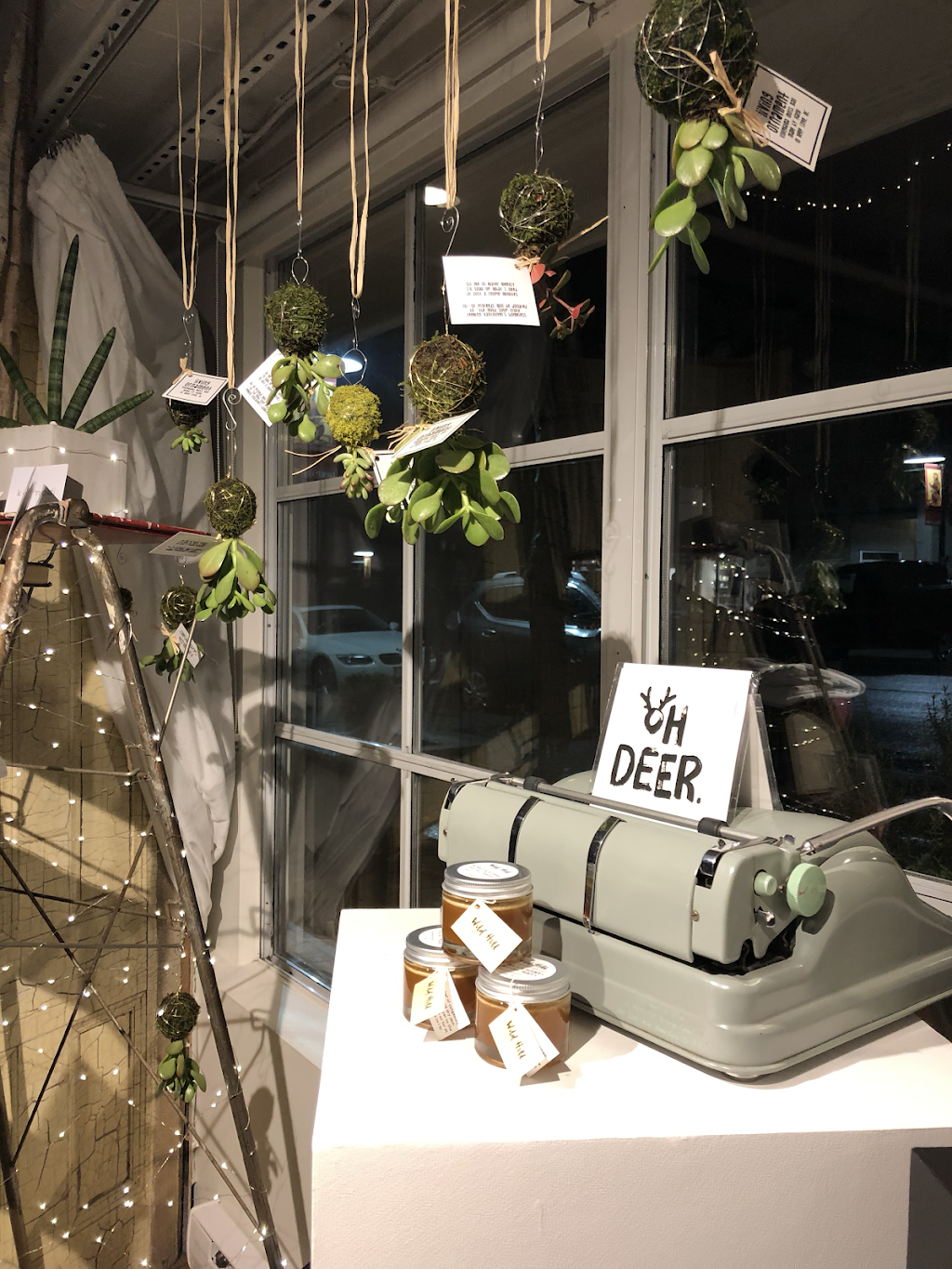 Paper Label | 4390 Gallant Ave #104C, North Vancouver, BC V7G 1L2, Canada | Phone: (604) 671-3404