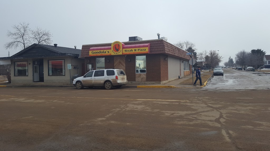 Gondolas Steak & Pizza | 5031 50 St, Lamont, AB T0B 2R0, Canada | Phone: (780) 895-7300