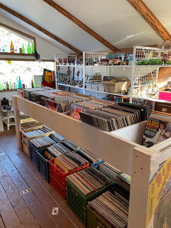 Coombs Antique Attict | 2240 Alberni Hwy, Parksville, BC V0R 1M0, Canada | Phone: (250) 586-4050