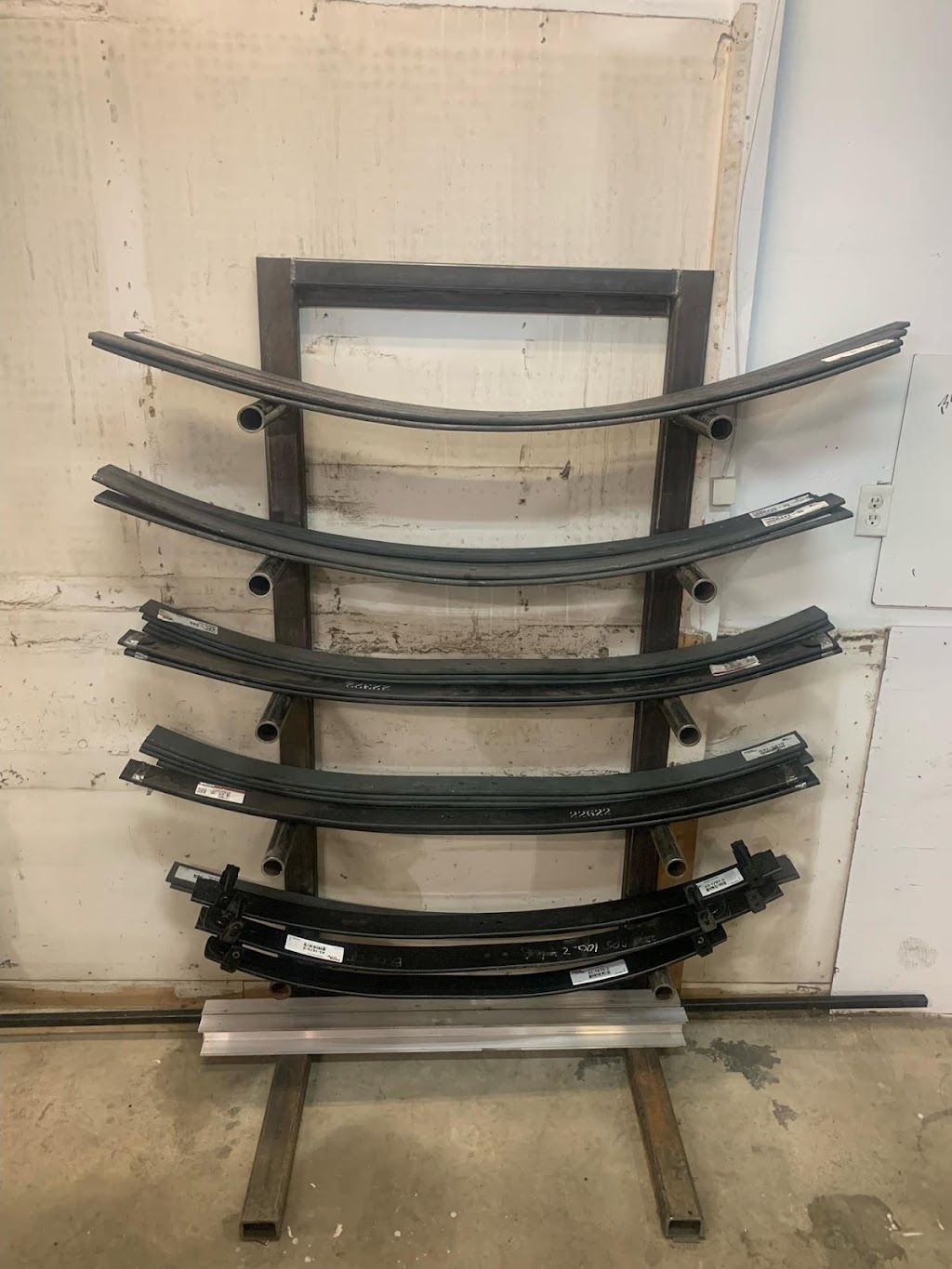 Johnson Spring and Trailer | 39325A RR EXT 273 Bay 5, Blackfalds, AB T0M 0J0, Canada | Phone: (403) 318-5164