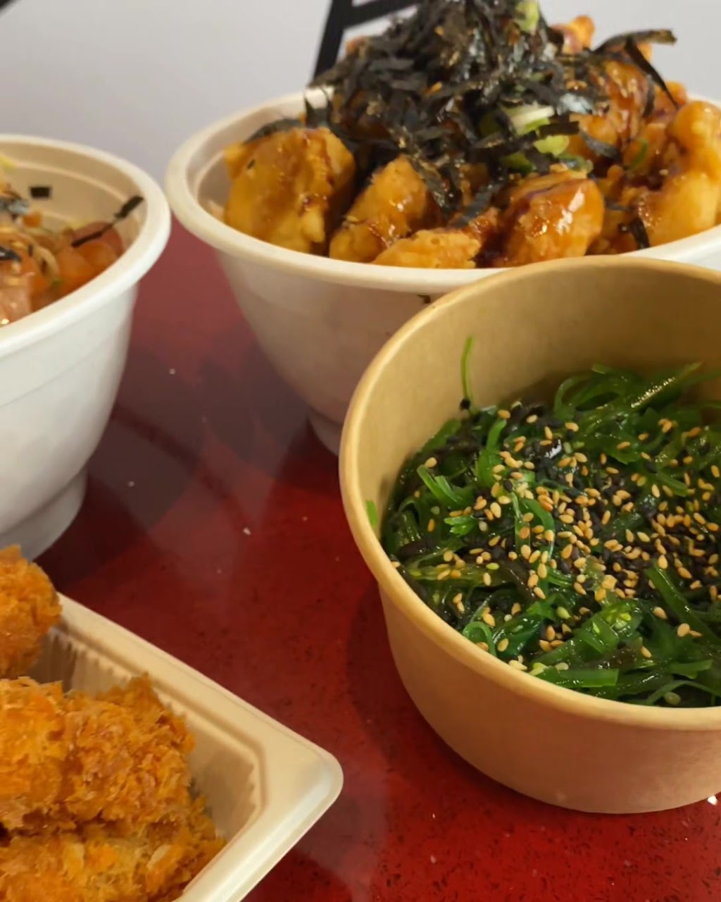 Poke Monster (Sainte-Dorothée) | 241C Blvd. Samson, Laval, QC H7X 3E4, Canada | Phone: (450) 689-9915