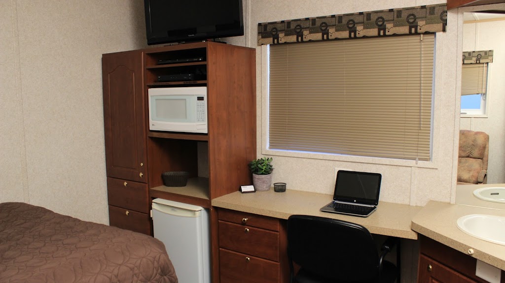 Auburn Rentals | 14440 Yellowhead Trail NW, Edmonton, AB T5L 3C5, Canada | Phone: (780) 413-0900