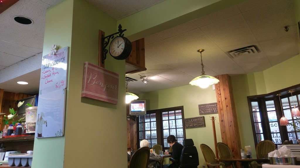 Cafe Bonjour | 9530 Erickson Dr, Burnaby, BC V3J 1M9, Canada | Phone: (604) 558-1119