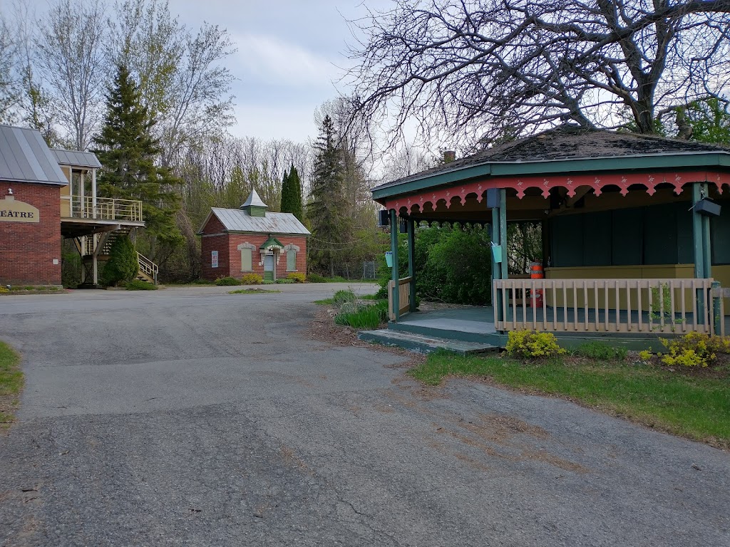 Camping Pointes-Des-Cascades | 2 Chem. du Canal, Pointe-des-Cascades, QC J0P 1M0, Canada | Phone: (438) 355-6856