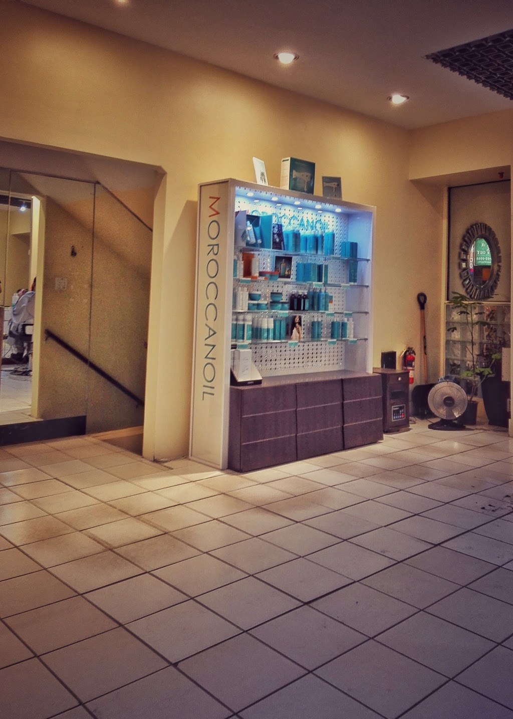 Hair Story Yonge & Wellesley | 384 Yonge St Unit 41, Toronto, ON M5G 2K2, Canada | Phone: (647) 350-6161