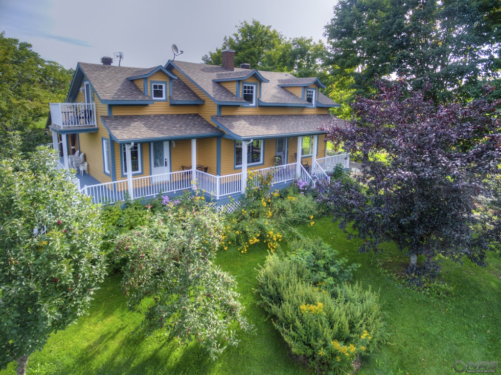 Verger des Clochers | 1540 QC-269, Kinnears Mills, QC G0N 1K0, Canada | Phone: (418) 424-3309