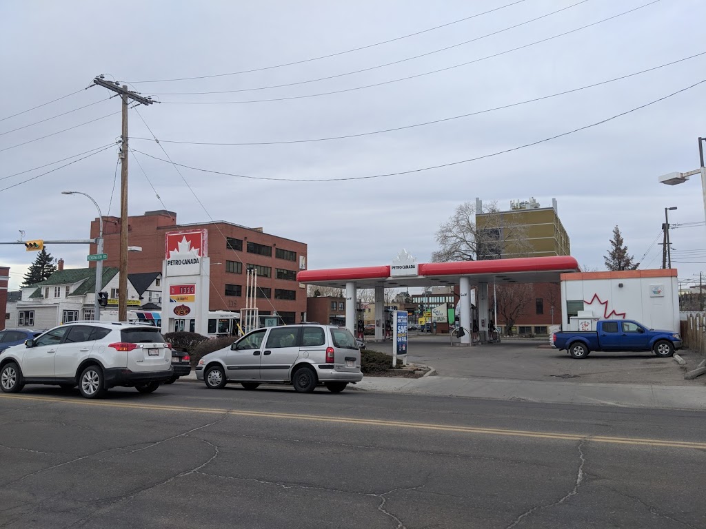 Petro-Canada | 1438 Kensington Rd NW, Calgary, AB T2N 3P9, Canada | Phone: (403) 283-1503