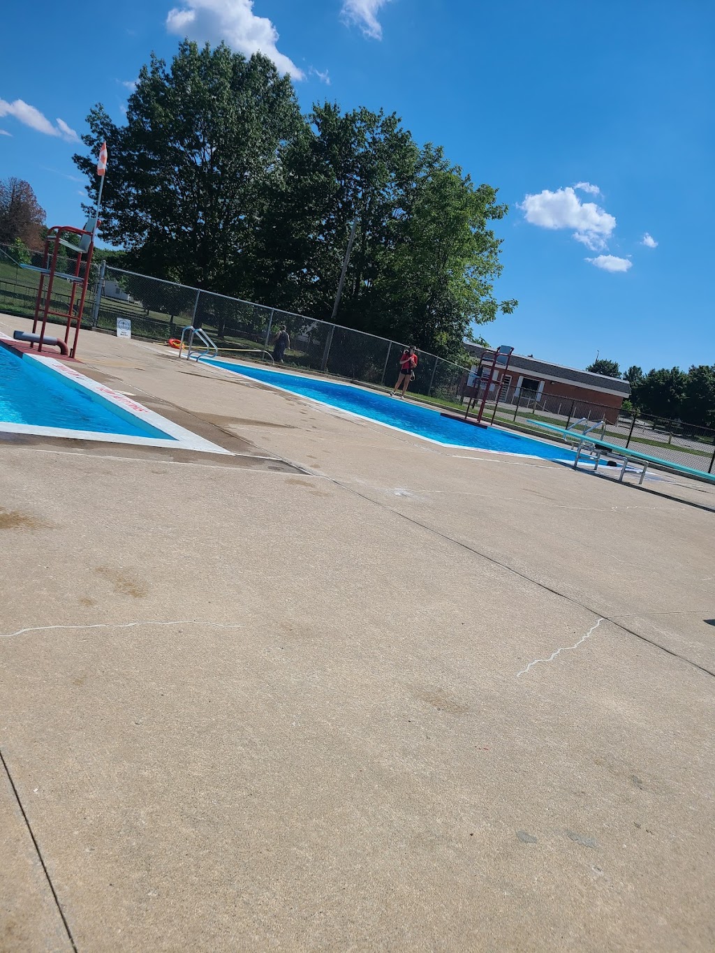 Northridge Community Pool | 15 McLean Dr, London, ON N5X 1Y3, Canada | Phone: (519) 661-4412