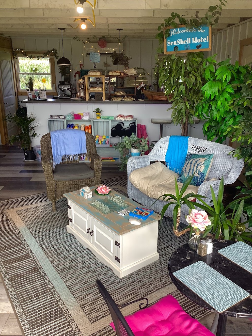 Seashell Café | 42 King St, Kensington, PE C0B 1M0, Canada | Phone: (902) 836-4577