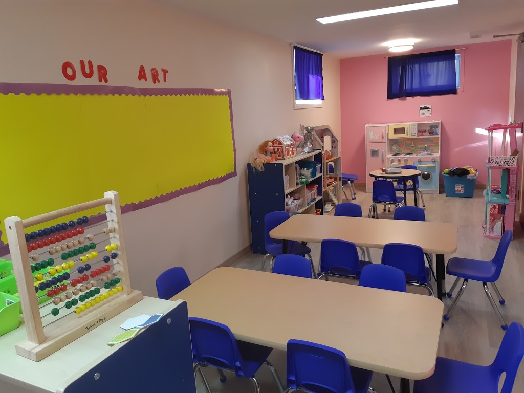 Bumble Bee Child Care Centre | 11028 106 Ave NW, Edmonton, AB T5H 0R3, Canada | Phone: (780) 802-3416
