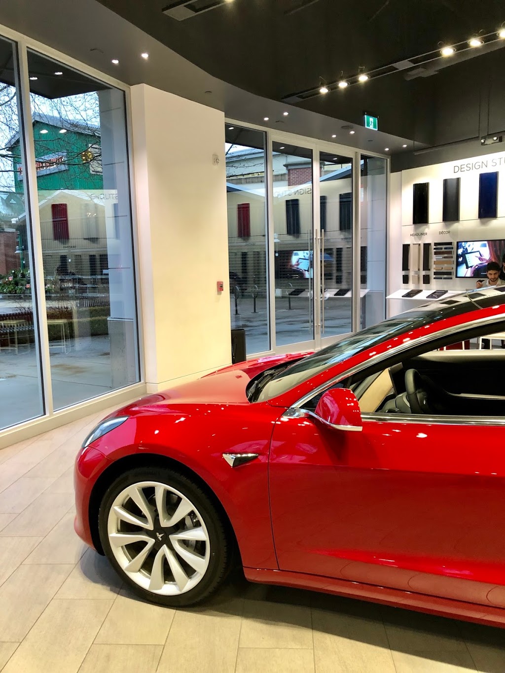 Tesla | 860 Main St D3, West Vancouver, BC V7T 2Z3, Canada | Phone: (778) 734-0158