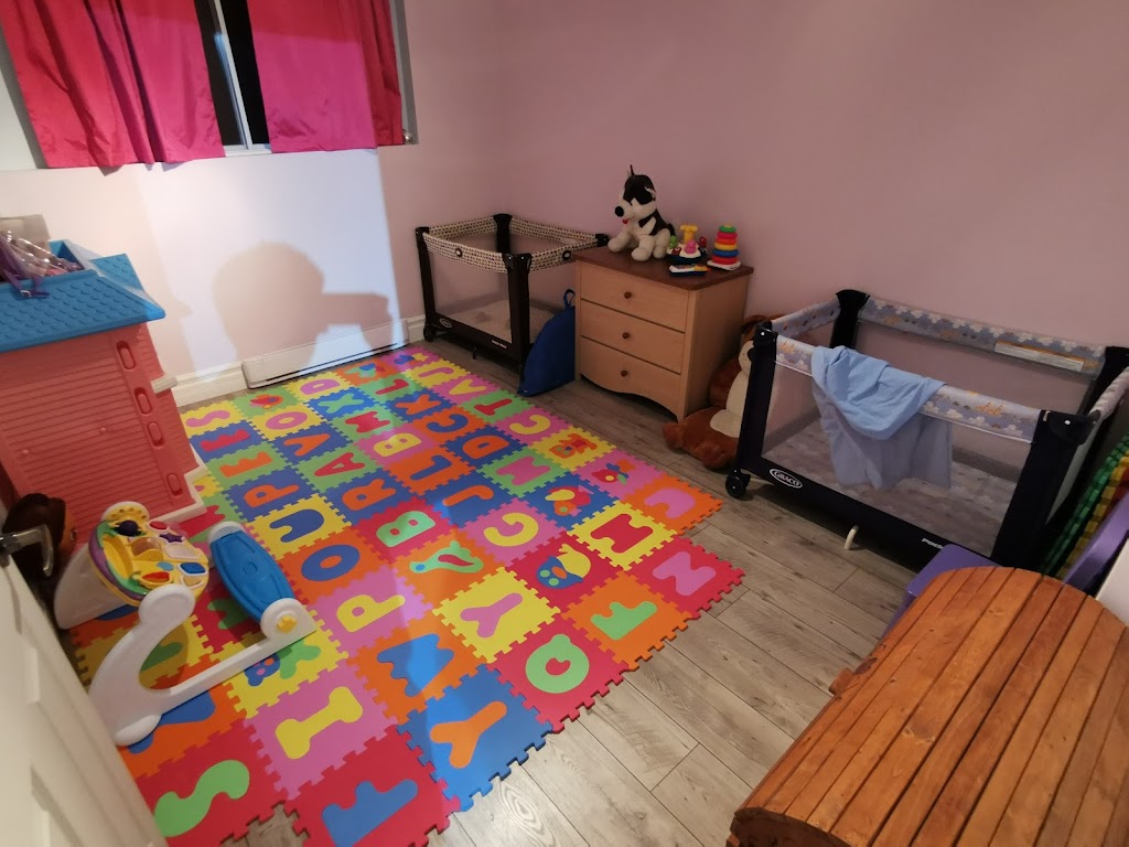 Nursery Les Six Plumes | 144 Rue Goudreau, Magog, QC J1X 5T1, Canada | Phone: (819) 201-2555