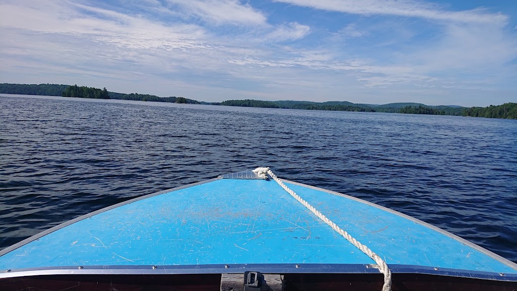 Camping A La Clairiere | 2000 Chem. du Tour du Lac des Iles, Mont-Laurier, QC J9L 3G7, Canada | Phone: (819) 623-2607