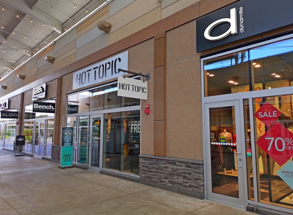 Hot Topic | 300, 429 Taylor Rd S S4 RM, Niagara-on-the-Lake, ON L0S 1J0, Canada | Phone: (905) 641-2253