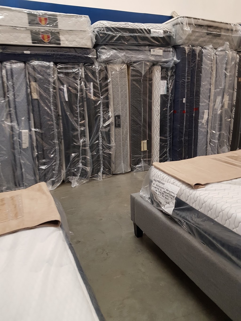 King of Mattresses | #122, 11566 Eburne Way, Richmond, BC V6V 2M1, Canada | Phone: (778) 877-6942