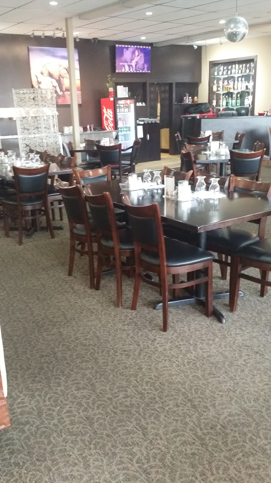 Da India | 806 Victoria Ave, Regina, SK S4N 0R6, Canada | Phone: (306) 522-1331