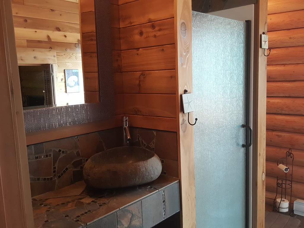 Cabin on Paradise | 1109 Paradise Close, Cowichan Bay, BC V0R 1N2, Canada | Phone: (250) 510-0805