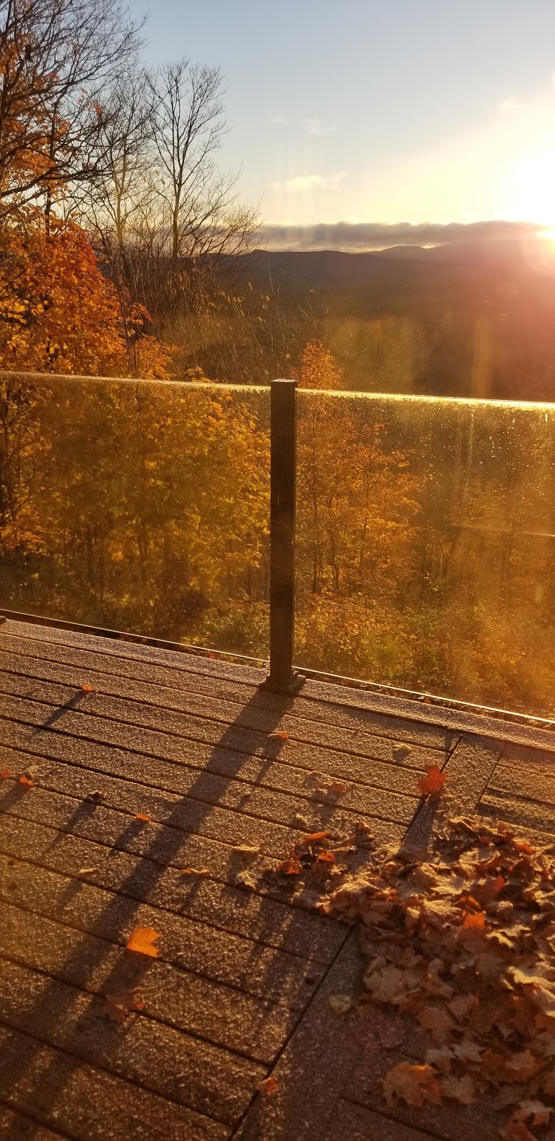 Chalet52 | Chemin Nephtalie-Maher, Labelle, QC J0T 1H0, Canada | Phone: (514) 804-9011