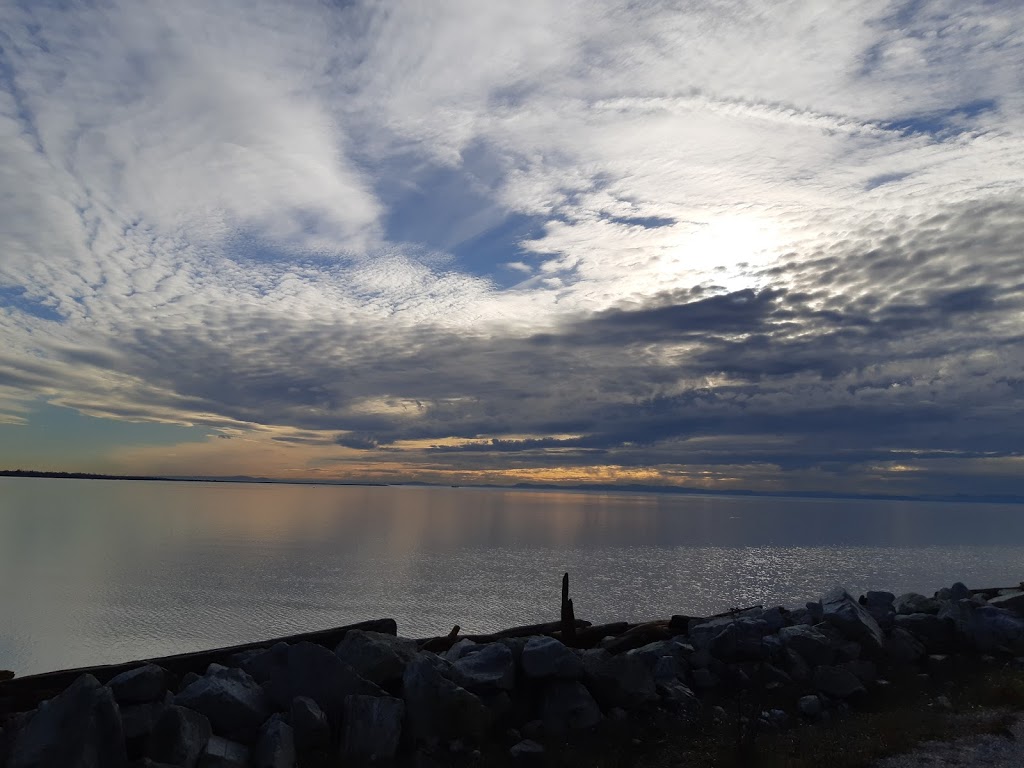 Iona Jetty | Ferguson Rd, Richmond, BC V7B 0A8, Canada