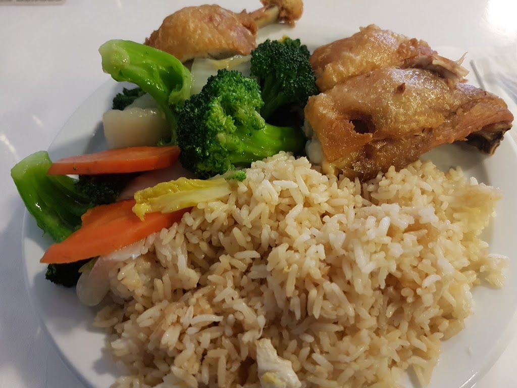 Thanh Vi Restaurant | 305 McPhillips St, Winnipeg, MB R3E 3H9, Canada | Phone: (204) 772-3010