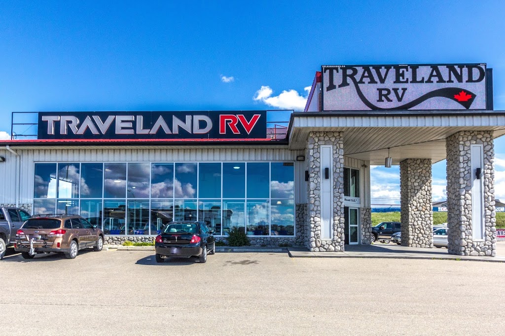 Traveland RV Supercentre Airdrie | 63 Kingsview Rd SE, Airdrie, AB T4A 0A8, Canada | Phone: (403) 945-2526