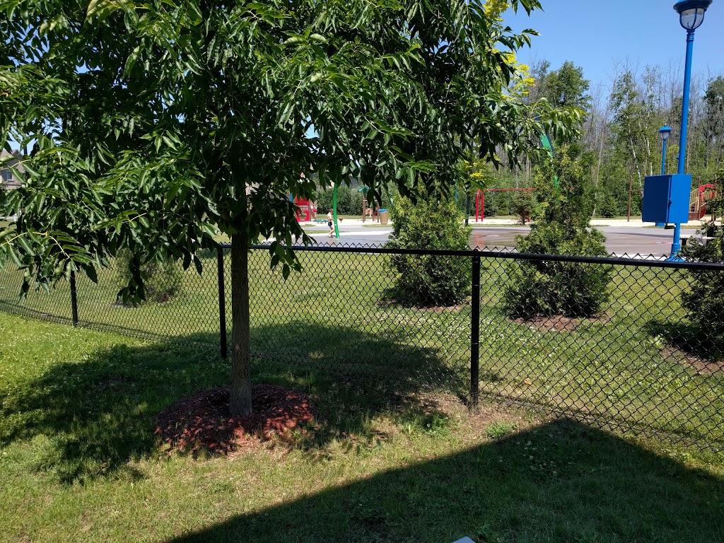 Parc du Shamal | 65 Rue de la Brise, Gatineau, QC J9A 3C5, Canada | Phone: (866) 299-2002