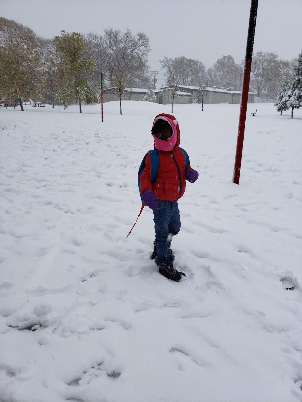 Lord Selkirk School | 170 Poplar Ave, Winnipeg, MB R2L 2B6, Canada | Phone: (204) 667-8495