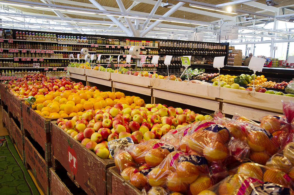 Askews Foods - Uptown | 2701 11 Ave NE, Salmon Arm, BC V1E 2S3, Canada | Phone: (250) 832-7622