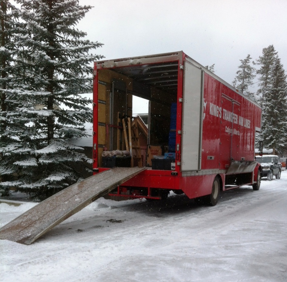 Kings Transfer Van Lines | 7803 35 St SE G, Calgary, AB T2C 1V3, Canada | Phone: (403) 730-5592