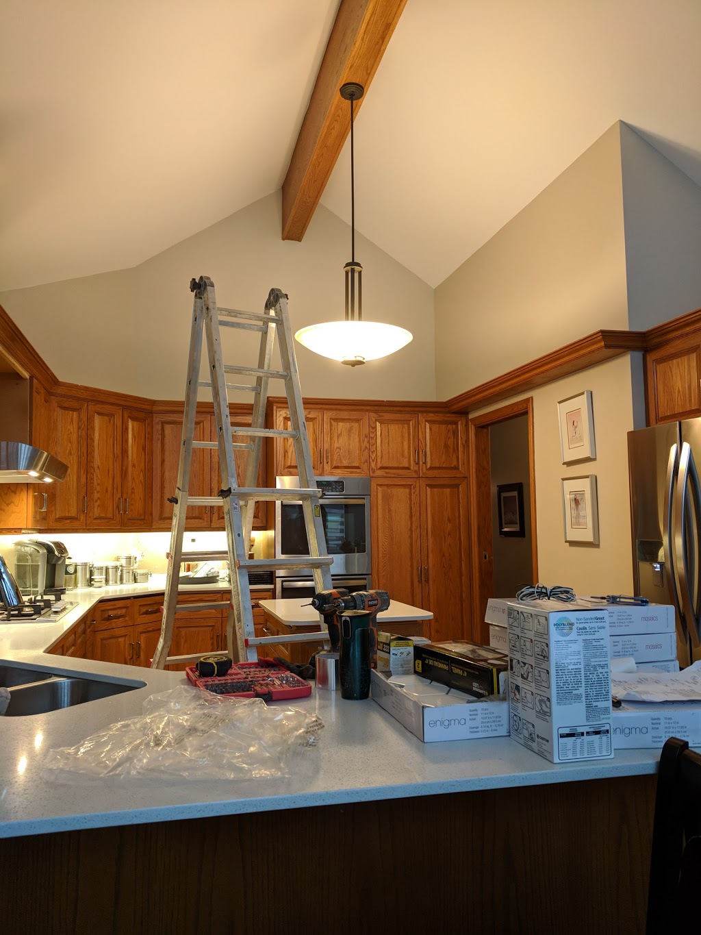 Super-Lite Lighting Limited | 1040 Waverley Street, Winnipeg, MB R3T 0P3, Canada | Phone: (204) 989-7277