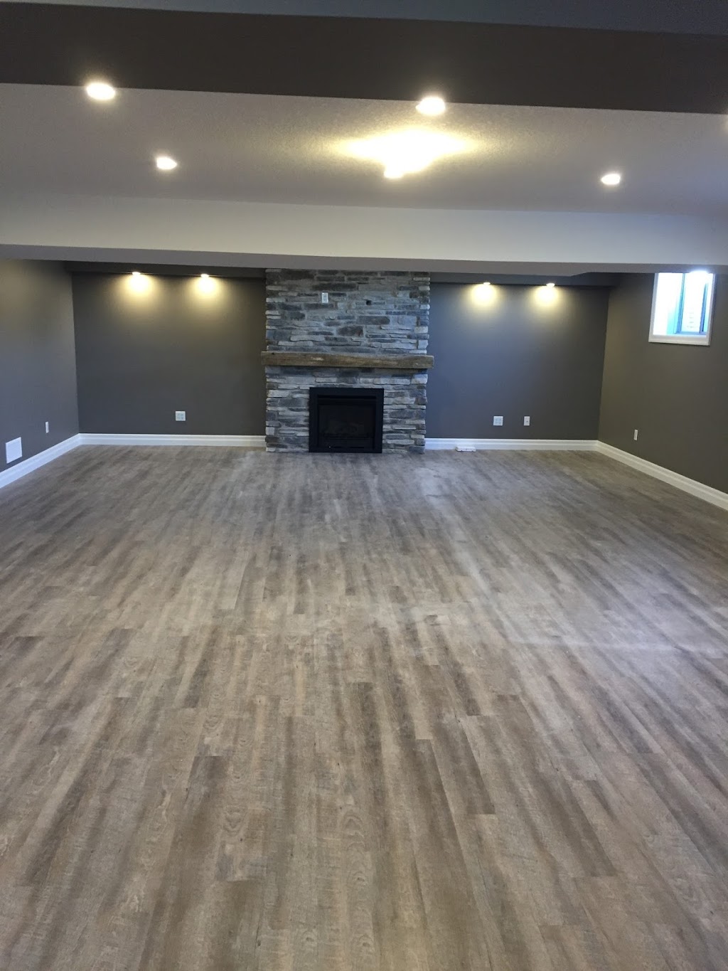 Kypro Flooring Distribution Centre | 1451 Sandhill Dr, Ancaster, ON L9G 4V5, Canada | Phone: (905) 769-6127