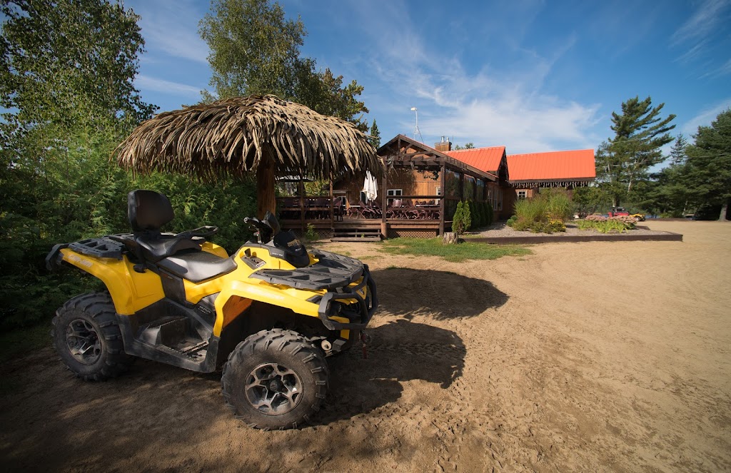 Rabaska Lodge | 55 Chem. de lOasis, Antoine-Labelle, QC J0W 1C0, Canada | Phone: (819) 623-1818