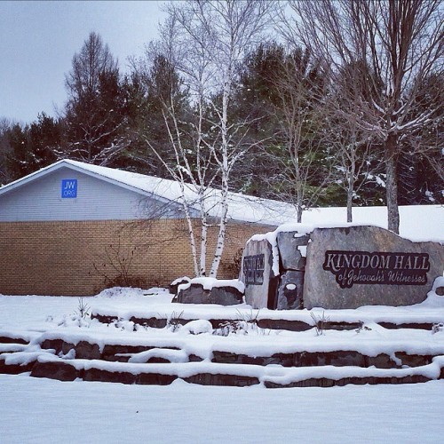 Kingdom Hall of Jehovahs Witnesses | 1070 Manitoba St, Bracebridge, ON P1L 1W9, Canada | Phone: (705) 645-1242