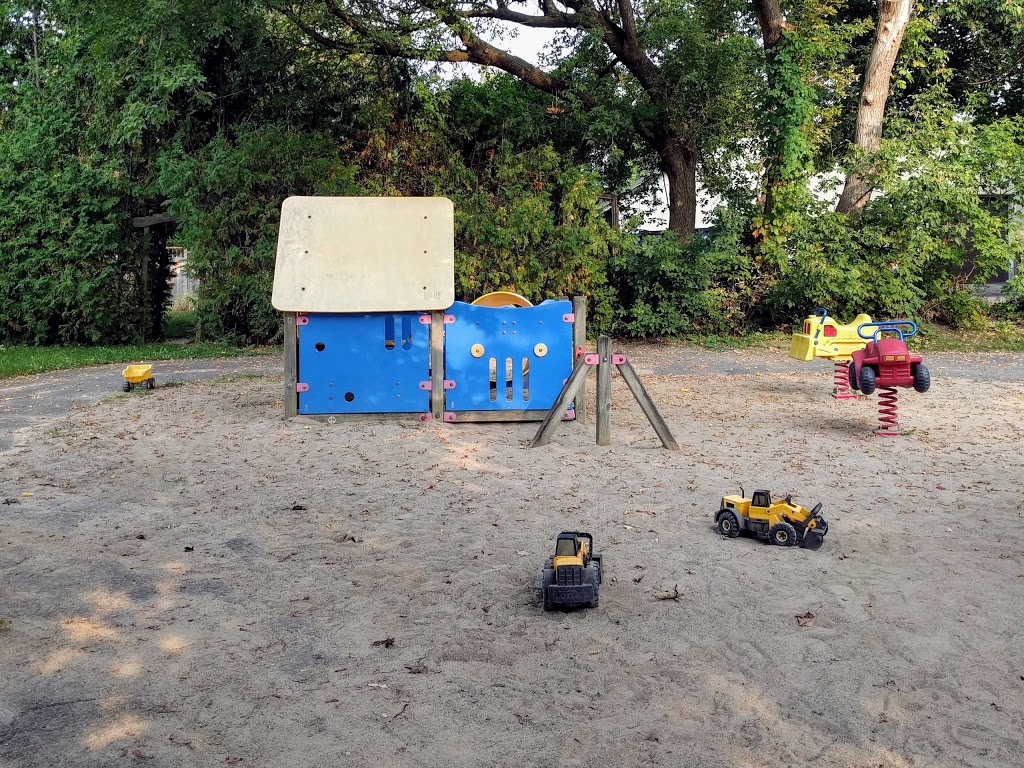 John Murphy Park | 124 Billings Ave, Ottawa, ON K1H 5K9, Canada