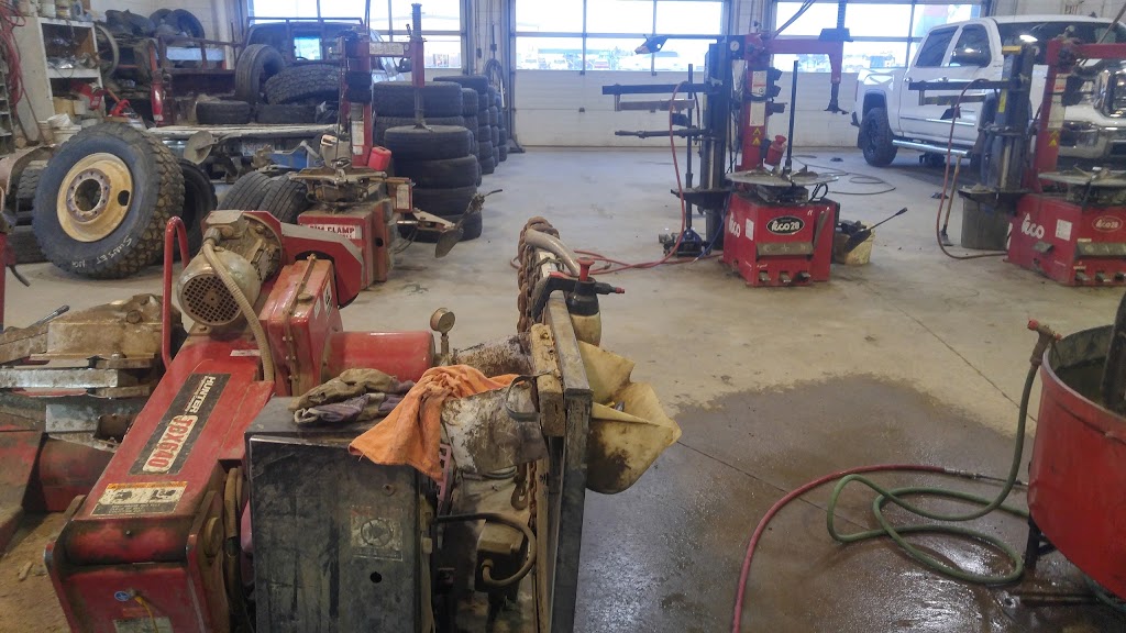 Kirks Trail Tire Taber | 5705 64 St, Taber, AB T1G 1H2, Canada | Phone: (403) 223-3441