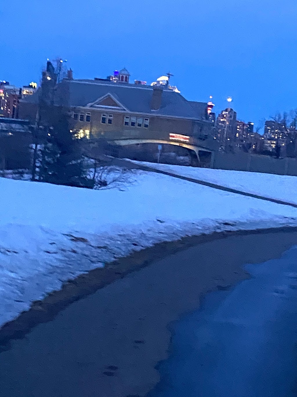 Oliver Quarry Off Leash Dog park | 2303 State Rd SW, Calgary, AB T3C 2M7, Canada | Phone: (403) 246-3535