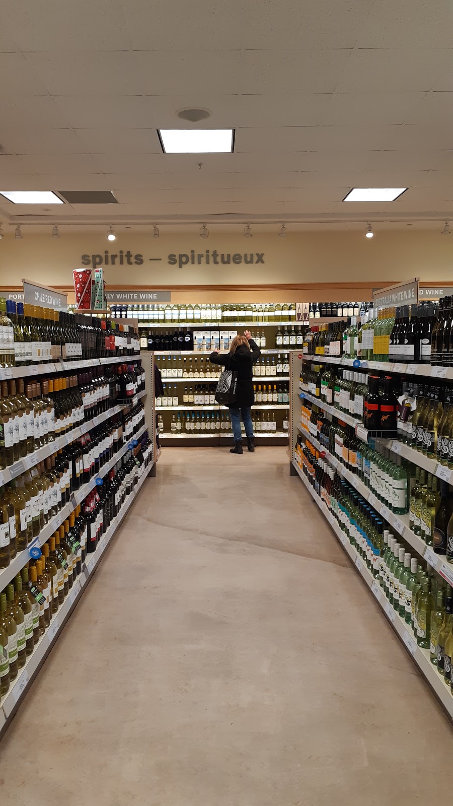 LCBO | 1240 Commissioners Rd W, London, ON N6K 1C7, Canada | Phone: (519) 473-9612