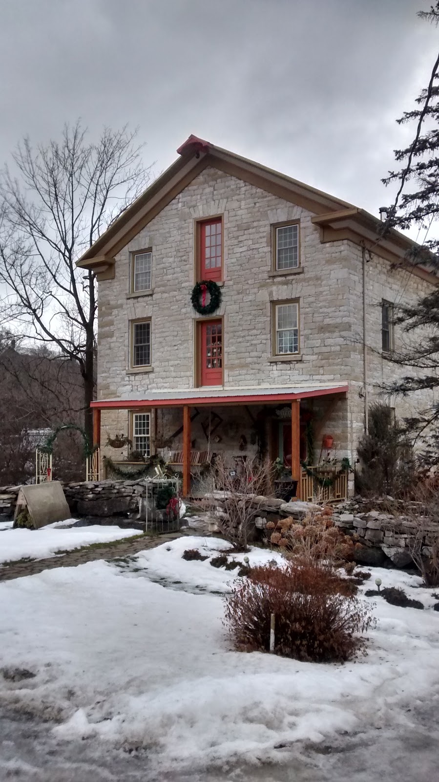 The Island Mill Getaway | 1062 Marysville Rd, Marysville, ON K0K 2N0, Canada | Phone: (613) 929-6729