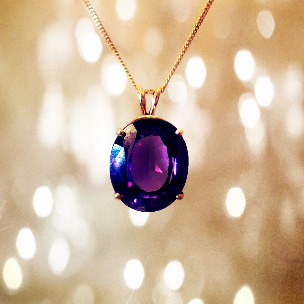 Zaks Jewellers | 210 Kortright Rd W Unit 8, Guelph, ON N1G 4X4, Canada | Phone: (519) 265-8897