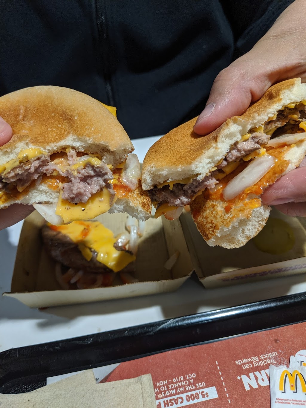 McDonalds | 1440 Ellice Ave, Winnipeg, MB R3G 0G4, Canada | Phone: (204) 949-5123
