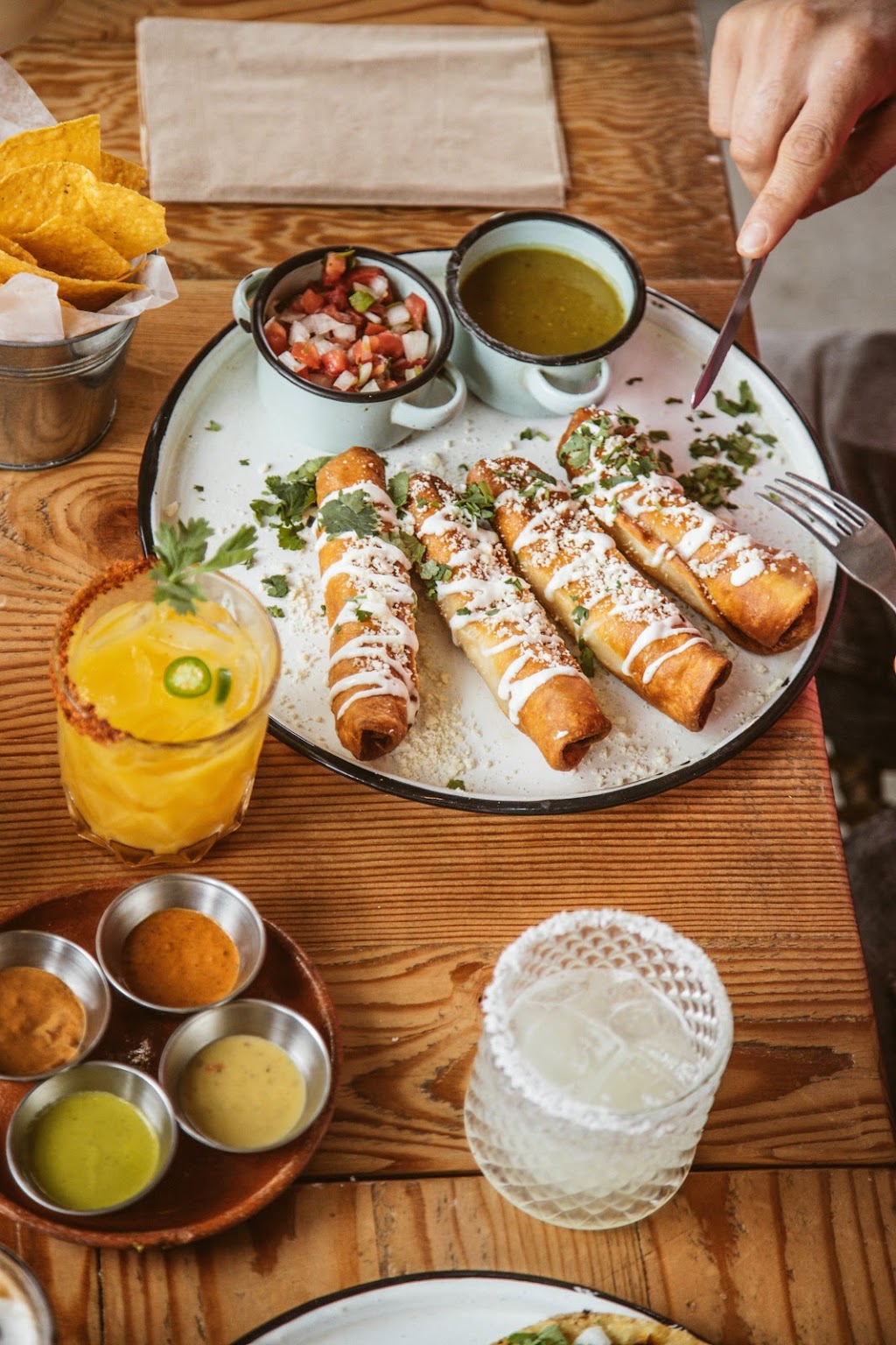 Hugos Mexican Kitchen | 7101 Vedder Rd, Chilliwack, BC V2R 4G3, Canada | Phone: (604) 858-8123